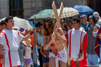 Gobierno mantiene restricciones a procesiones, a pesar de anuncio de apertura total