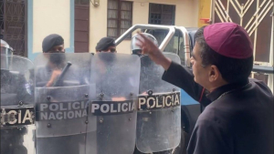 Mons. Rolando Álvarez es condenado a 26 años de cárcel por el régimen orteguista