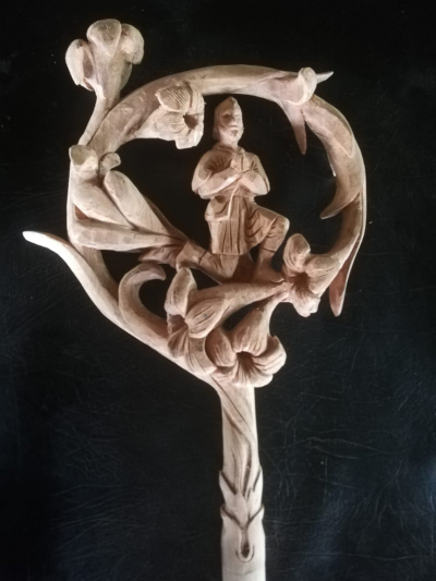 Obispo designado de San Isidro recibe hermoso b&aacute;culo