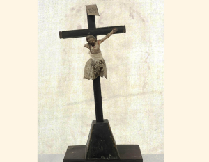 ¿Qué harías con tu Cristo roto?