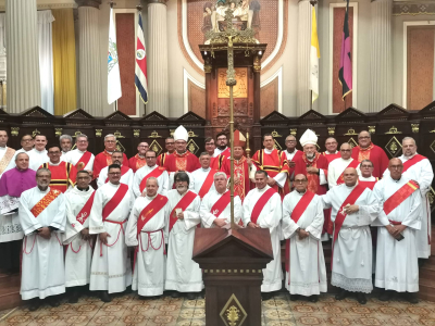 Di&aacute;conos arquidiocesanos celebraron diez a&ntilde;os de ordenados