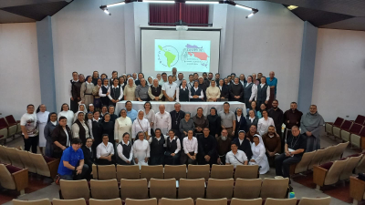 Asistentes a la asamblea electiva.