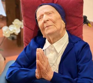 Religiosa es considerada la persona más longeva del mundo