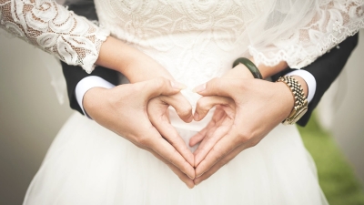 Tus Dudas: ¿Debe insistir la Iglesia en la indisolubilidad matrimonial?