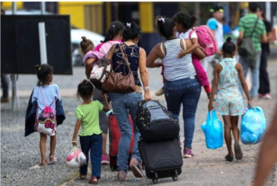 U. Cat&oacute;lica expone realidades de ni&ntilde;os migrantes en el pa&iacute;s