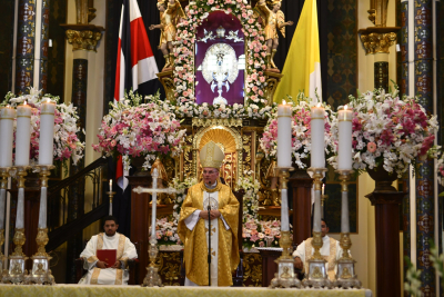 Mons. Jos&eacute; Manuel Garita presidi&oacute; la Eucarist&iacute;a.