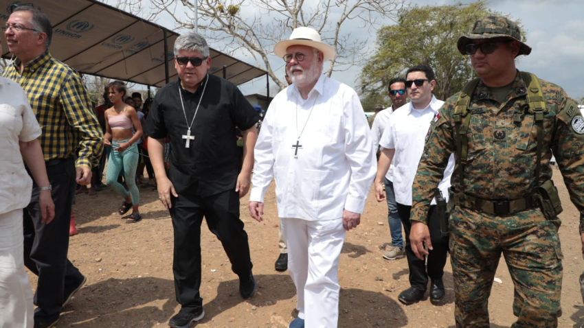 Mons. Gallagher visitó Centro de Acogida de Migrantes del Darién