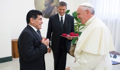 Vaticano: Maradona fue un “poeta del fútbol”