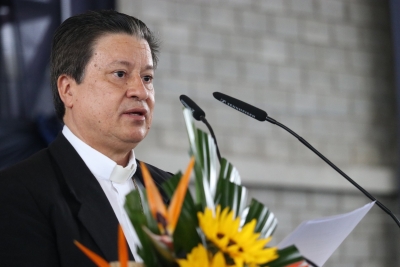 Arzobispo expuso al gobierno propuesta para traer más vacunas