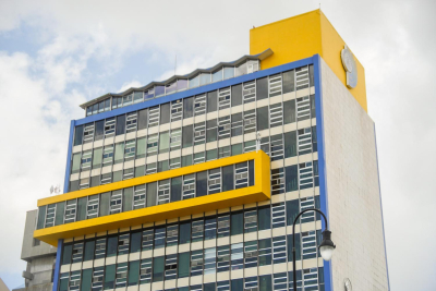 Edificio central de la CCSS en San Jos&eacute;.