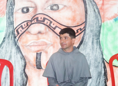 Fray Erick tiene ocho meses de recorrer la Amazon&iacute;a.