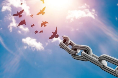 Aquellos que no cierran las heridas del pasado están condenados a repetirlas