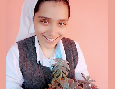 Vanessa afirma que algunas veces las personas no se dan cuenta de lo fecunda que puede ser la oraci&oacute;n y la Eucarist&iacute;a.