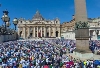 El Papa: Frassati y Acutis son una invitación a no malgastar la vida