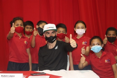 Atleta romperá récord para conseguir 10 toneladas alimentos