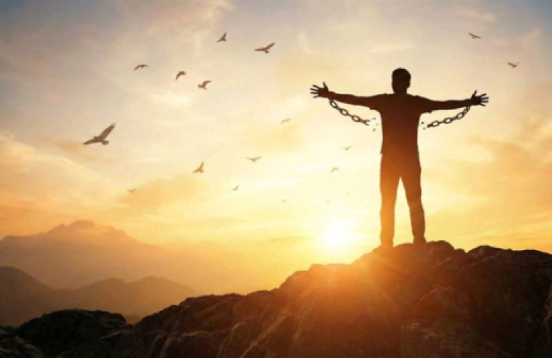 Nuestro primer y último amor es el amor propio