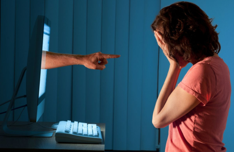 Violencia mediática en redes