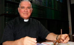El Padre Edwin: Una vida de servicio a los más necesitados
