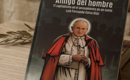 Presentan libro sobre San Juan Pablo II